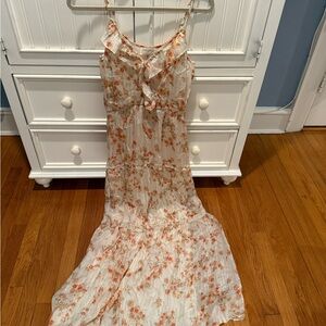 Chic Floral Maxi Dress in White and Orange